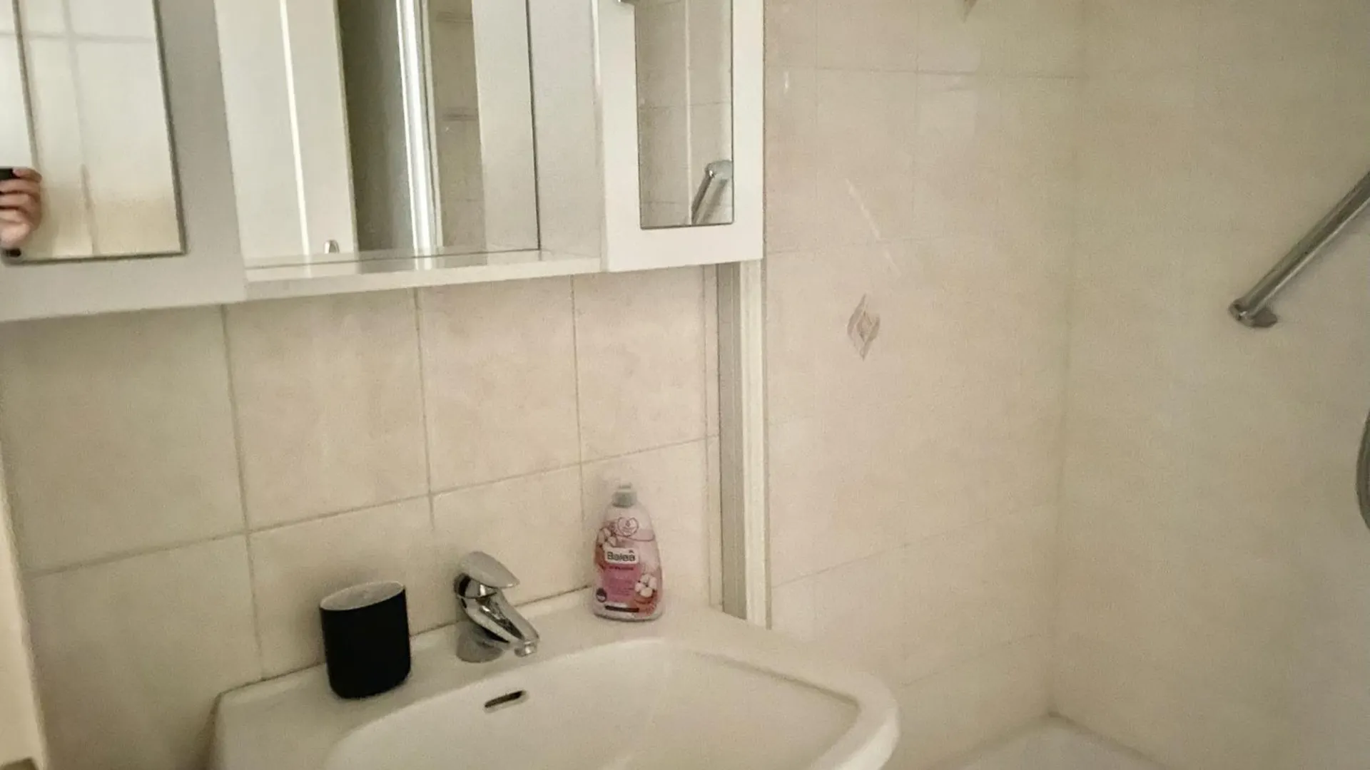 Spacious Flat Near Akh And Metro Apartman Bécs