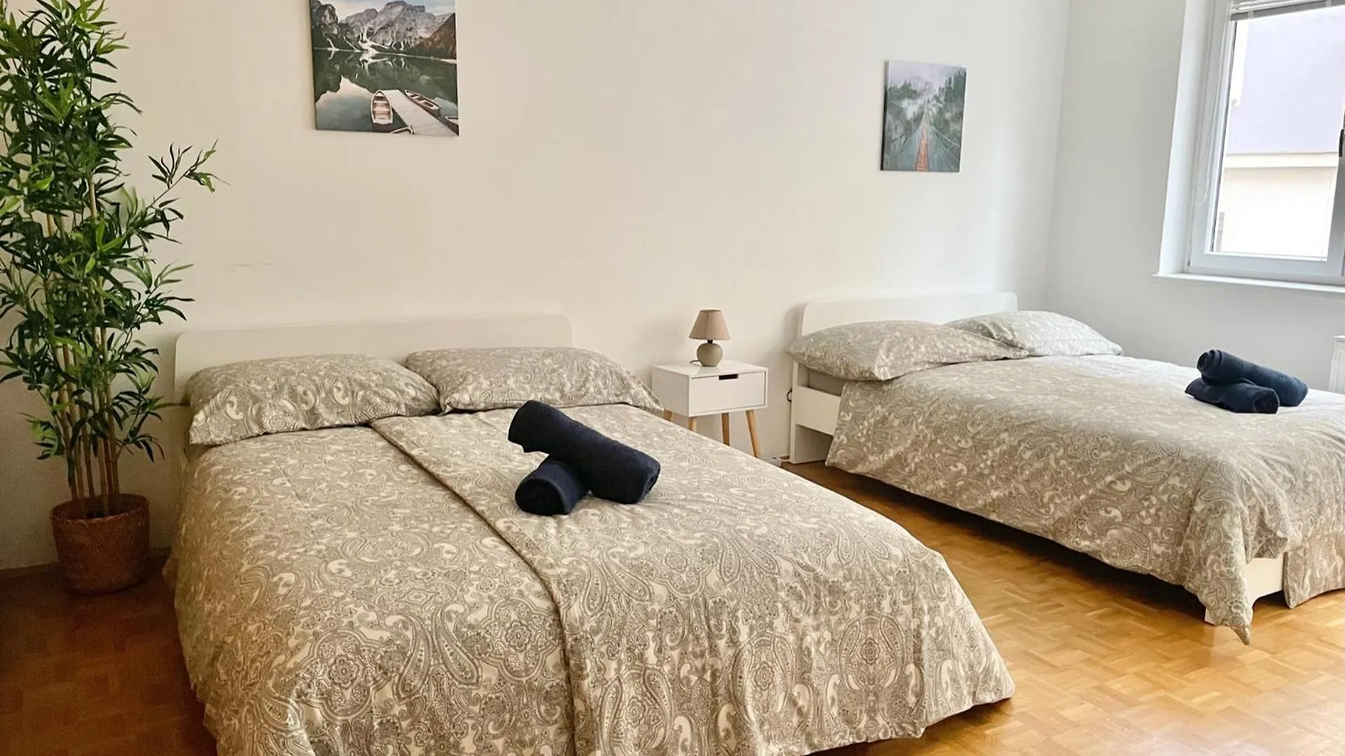 Spacious Flat Near Akh And Metro Apartman Bécs Ausztria